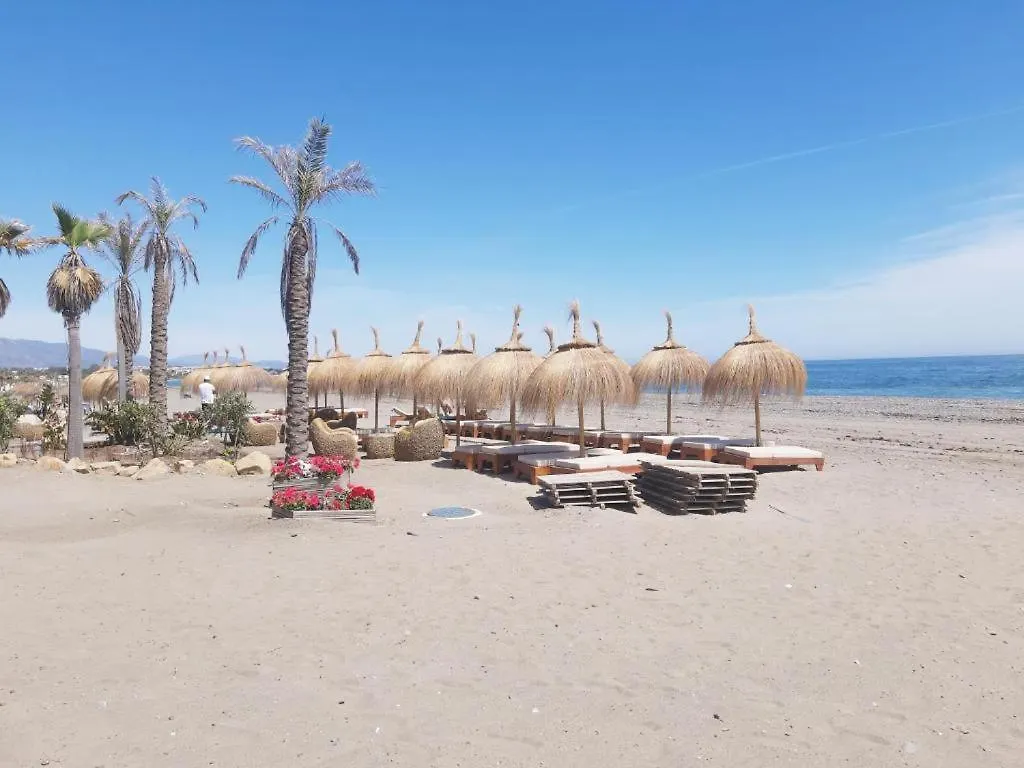 Three Bedroom Townhouse 100 Meters From The Beach! Estepona 0*,